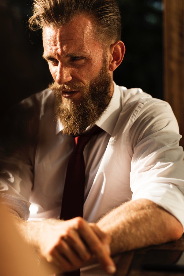Baard groeien zakelijk