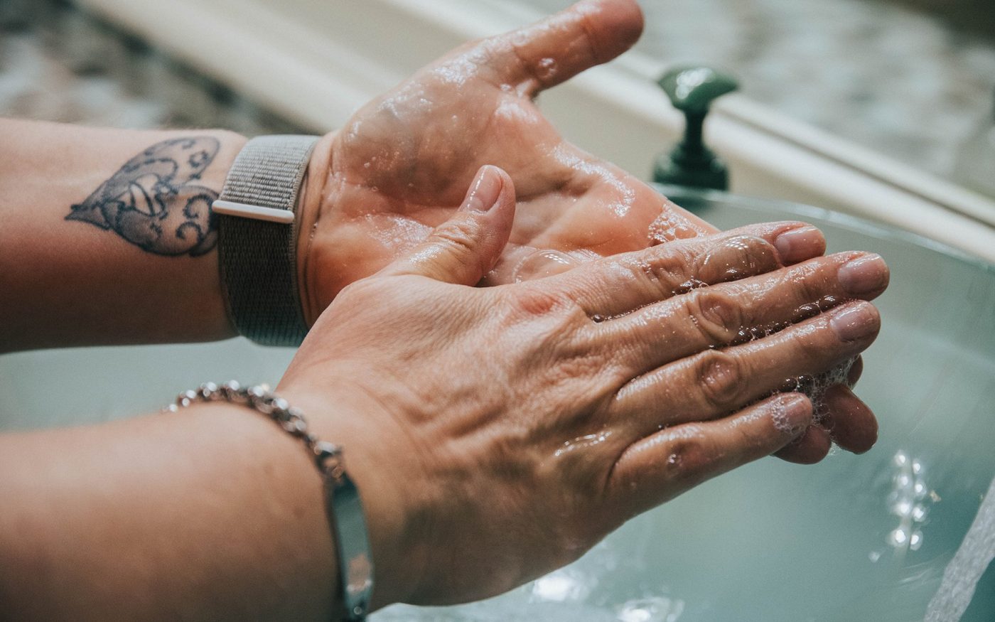 Handen wassen